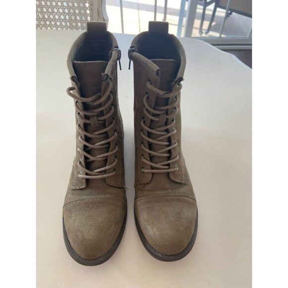 Velvety Green Boots (Size 7) - Picture 1 of 6